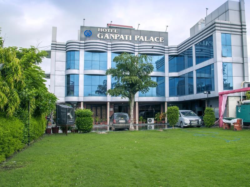 Hotel Ganpati Palace Mathura Eksteriør bilde